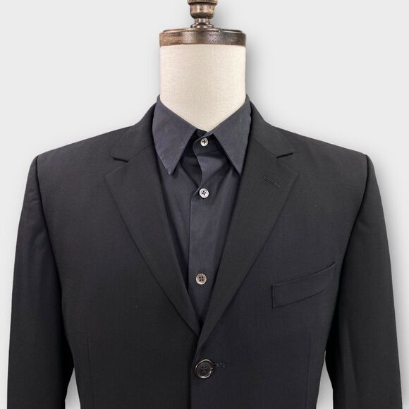 Hugo Boss Blazer Mens 44R Black Solid 3 Button Vented Sport Jacket Red Accents - Picture 4 of 10